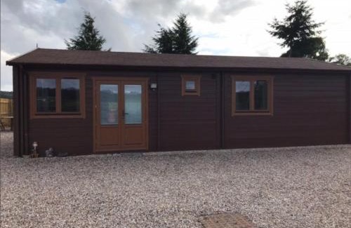 Fochabers Ski Chalet | Lovely 1-Bed House in Fochabers Scotland