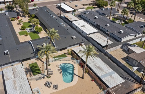 Camelback East Apartment | Lovely 1-bedroom condo in Biltmore