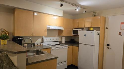 Belltown Apartment | Lovely 1 Bedroom Condo in the Heart of Seattle!