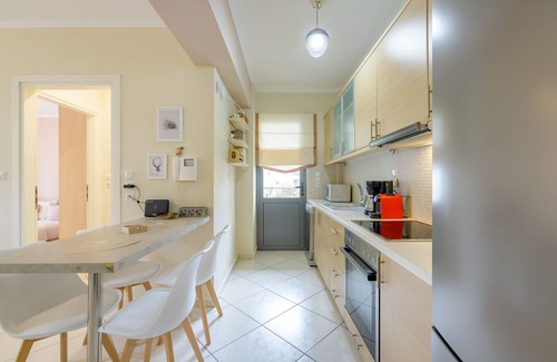 Ilioupoli Apartment | Lovely 1-bedroom flat in ideal location
