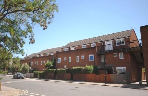 Walworth Apartment | Lovely 1 Bedroom Flat in zone 1/2 London