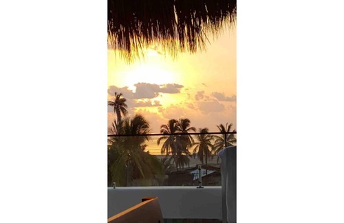 Barra de Potosi Apartment | Lovely 1-bedroom Rental Unit with Shared Pool!