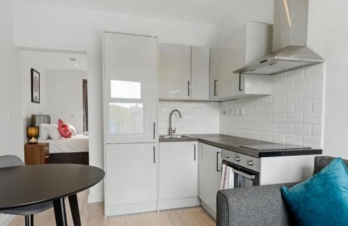 Tottenham Apartment | Lovely 1 Bedroom with outdoor space