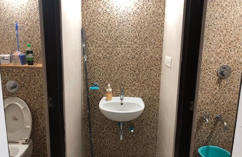 Amarnath Apartment | Lovely 1 BHK flat. Good vibes! Relax & Rejuvenate
