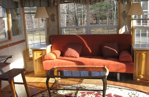 Milford Cottage | Lovely 1-BR tiny house with additional sleeping loft. Less than 5 mi from Cooperstown