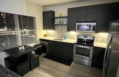 Old Fourth Ward Apartment | Lovely 1 BR Unit on Atlanta Beltline