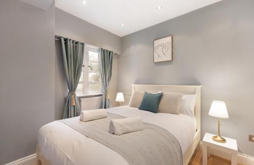 Brompton & Hans Town Apartment | Lovely 16 Nell Gywnn - Chelsea