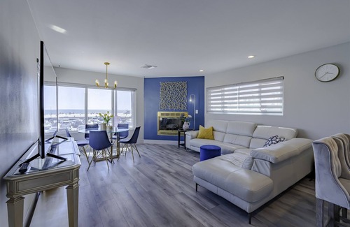 Los Angeles County Apartment | Lovely 1BR + Free Parking in Venice Beach, Sleep 4
