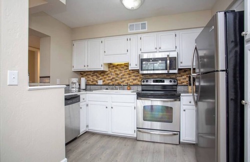 Myrtle Beach Apartment | Lovely 2/2 - Gated Oceanfront Myrtle Beach Resort - Near MYR