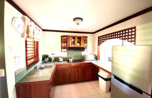 Damas Apartment | Lovely 2-BDroom Condo in Laguna Eco Village Resort