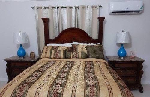 Eden Gardens Apartment | Lovely 2-Bed Apartment in the New Kingston Area