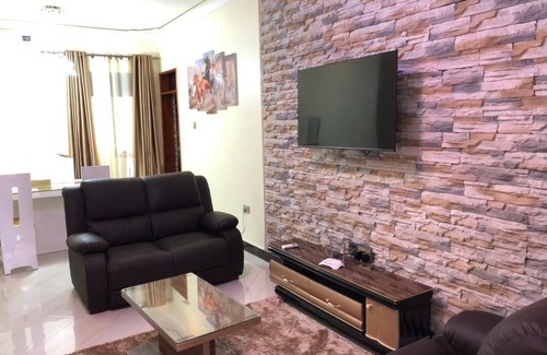 Entebbe Apartment | Lovely 2 Bed Apartment in Entebbe