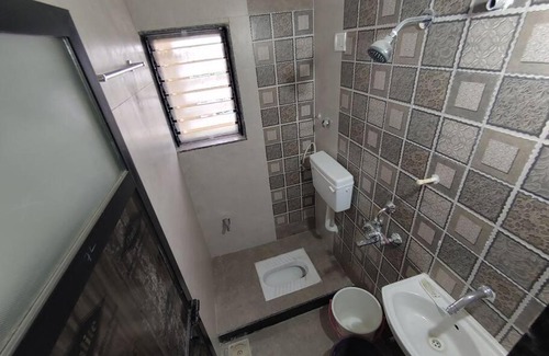 Uddar Apartment | Lovely 2 bed Condominium with free parking