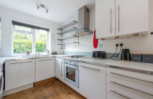 Walworth House | Lovely 2-bed house 15-minutes to Central London