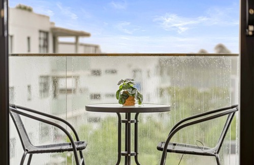 Mortlake Apartment | Lovely 2 bedroom APT in Mortlake