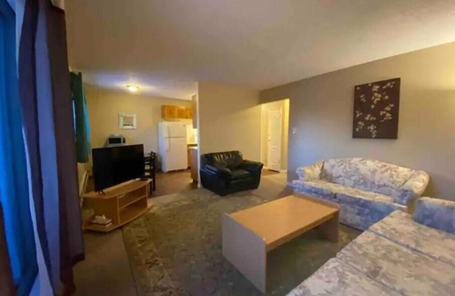Grande Prairie Apartment | Lovely 2 Bedroom with free parking on premises
