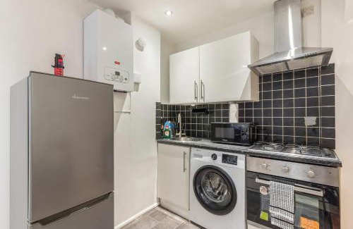 Shacklewell Apartment | Lovely 2 Bedroom Flat, North LDN