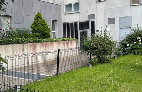 Saint-Denis Apartment | Lovely 2-bedroom apartment in stade de France