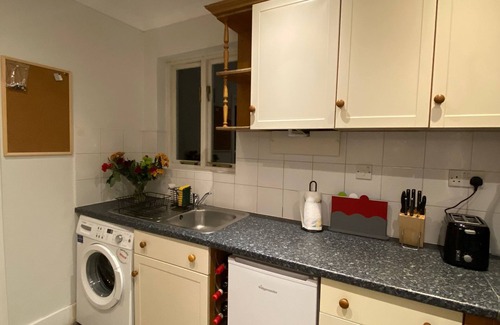 Northcote Apartment | Lovely 2 bedroom home near Central London
