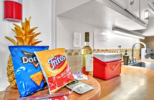Bay Harbor Islands Apartment | Lovely 2 bedroom in Beautiful Bay Harbor Islands
