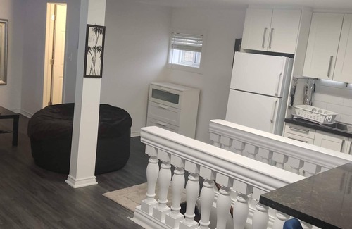 Waubaushene Apartment | Lovely 2-Bedroom Rental by Georgian Baynclose to national park, Tim Horton, LCBO