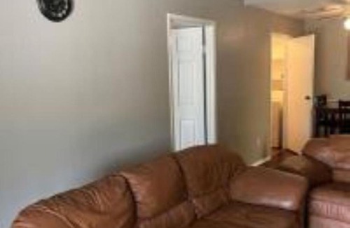 George Bush Park/Eldridge Apartment | Lovely 2 bedroom with 2 baths &modern amenities