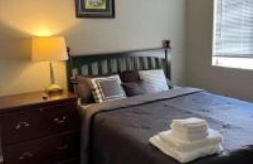 George Bush Park/Eldridge Apartment | Lovely 2 bedroom with 2 baths &modern amenities