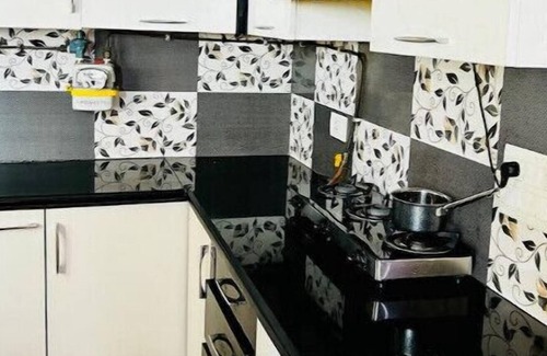 Ghaziabad Apartment | Lovely 2 BHK flat fullyfurnished
