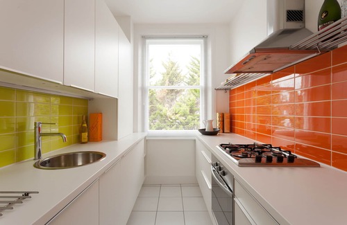 Queen's Park Apartment | LOVELY 2 BR 1BA APARTMENT 15 min to Oxford Street