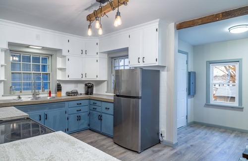 Lewisburg Apartment | Lovely 2 BR apt, free parking, downtown Lewisburg