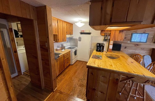 Limestone Apartment | Lovely 2 Br, Outdoorsman Haven Atv/Sled Access