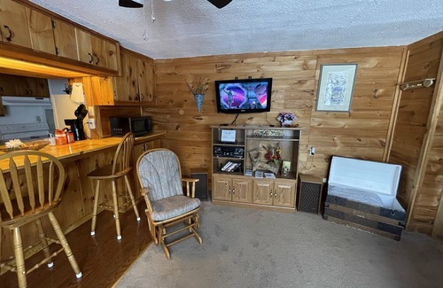 Limestone Apartment | Lovely 2 Br, Outdoorsman Haven Atv/Sled Access
