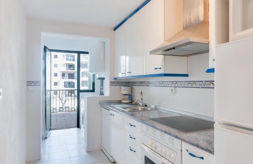 Manilva Apartment | Lovely 2-rooms in Marina La Duquesa