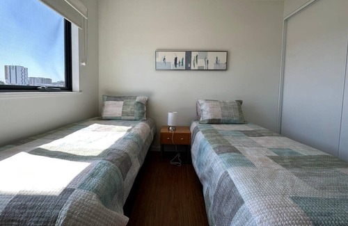 Subiaco Apartment | Lovely 2BR Apartment in West Perth with Parking!