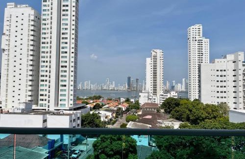 Manga Apartment | Lovely 2BR in Sunny Cartagena