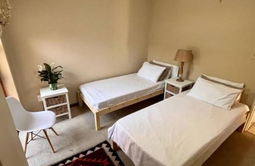 Blouberg Rise Apartment | Lovely 3 bed home, 10 minute walk from the beach
