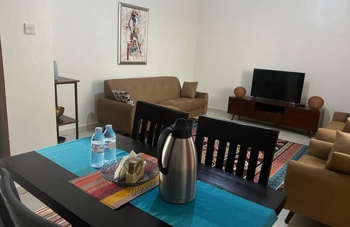 Jinja Bed & Breakfast | Lovely 3 bedroom apartment located 3kms from Jinja town with free Wifi & Parking