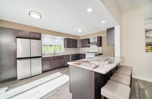 Manistee House | Lovely 3-bedroom house with AC in charming Manistee