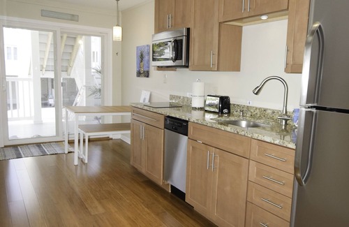 Bethany Beach Condo | Lovely 3 bedroom condo about 150 steps to the sandy beach.