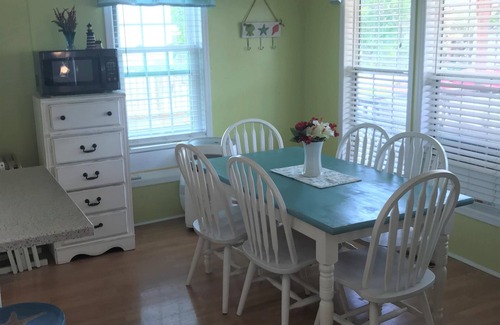 Garden City House | Lovely 3 Bedroom 2 Full Bath In Oceanside Village