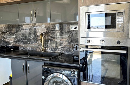 Rejiche Apartment | Lovely 3 Bedrooms Fully Equipped With Central Ac