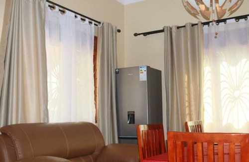 Kampala House | Lovely 5-Bed House in Ndejje Kampala