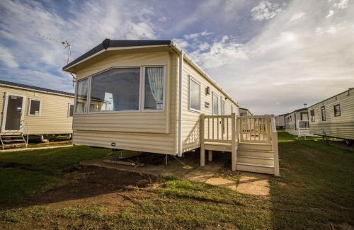 Hunstanton Other | Lovely 6 Berth Caravan Nearby Hunstanton Beach In Norfolk Ref 23071T