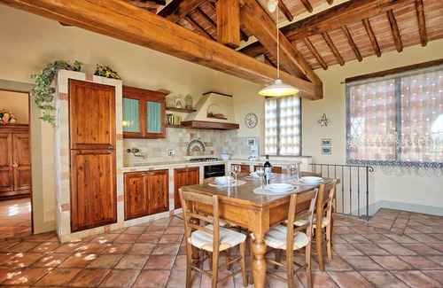 San Pietro in Bossolo Apartment | Lovely apartment with pool, A/C, WIFI, panoramic view and parking, close to Greve In Chianti