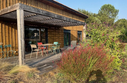Lit-et-Mixe House | Lovely and comfy wooden house in a big garden close to beaches and the village
