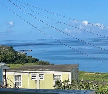 Canefield Apartment | Lovely and cozy 2 bedroom apt with oceanic view