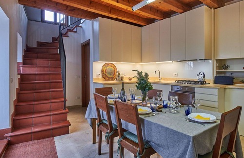 Caprino Veronese House | Lovely apartment in villa for 6 people with WIFI, TV and patio