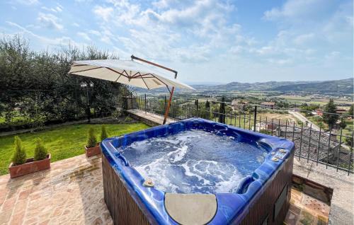 Civitella Benazzone Apartment | Lovely Apartment In Civitella Benazzone