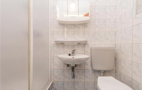 Sveti Filip i Jakov Apartment | Lovely Apartment In Sveti Filip I Jakov