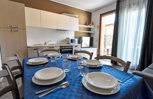 Monasterolo del Castello Apartment | Lovely apartment for 6 people with WIFI, pool, A/C, TV, terrace and parking